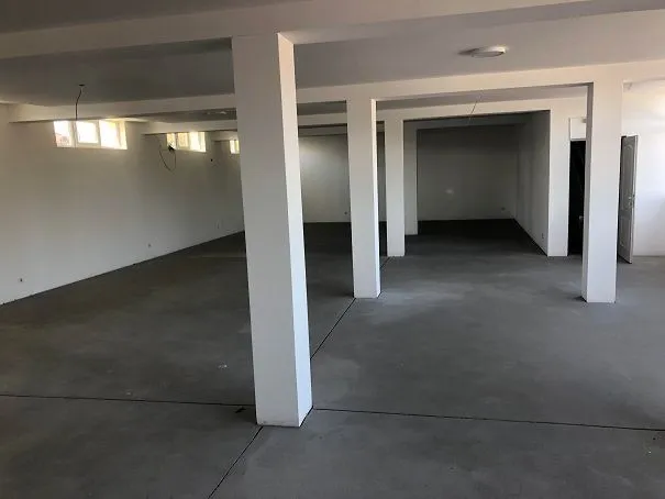 Rent, office space, 920m², Zemun Sve Podlokacije, Beograd