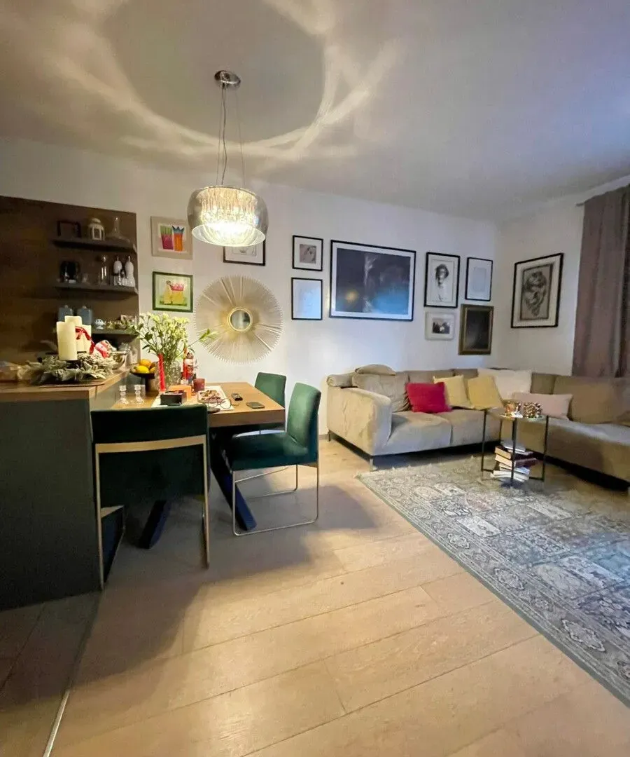 Prodaja, dvosoban stan, 63m², Blok 9, Podgorica