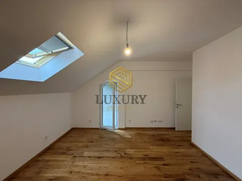 Prodaja, jednosoban stan, 44m², Zabjelo, Podgorica - image 11