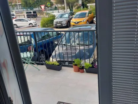 Rent, office space, 20m², Tivat, Crna Gora - image 4