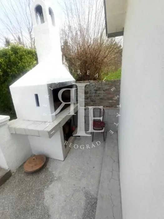 Sale, house, 300m², Mala Moštanica, Obrenovac