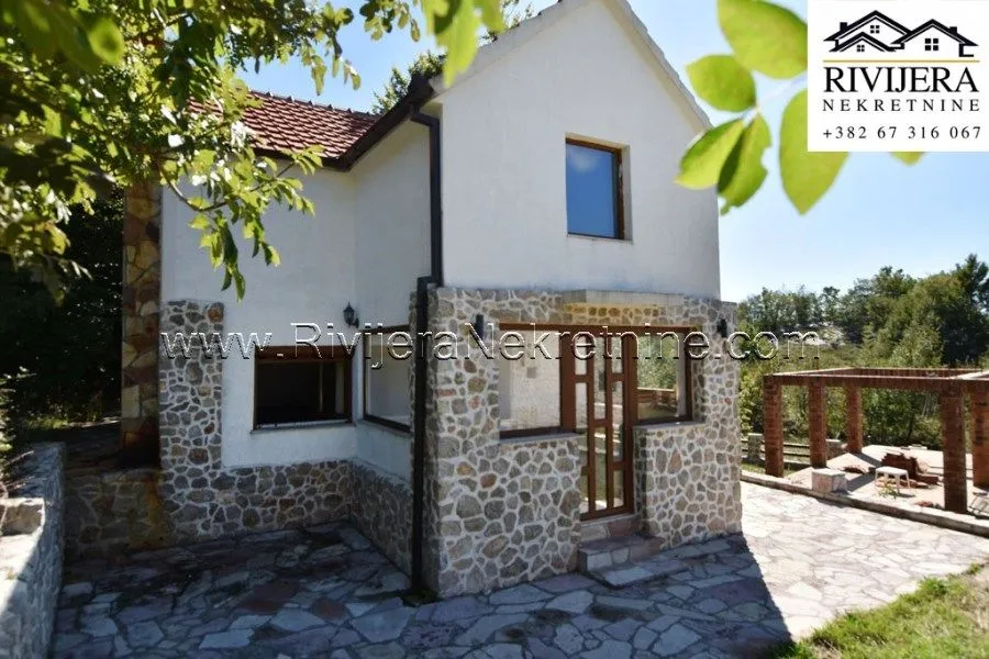 Prodaja, kuća, 75m², Vrbanj, Herceg Novi