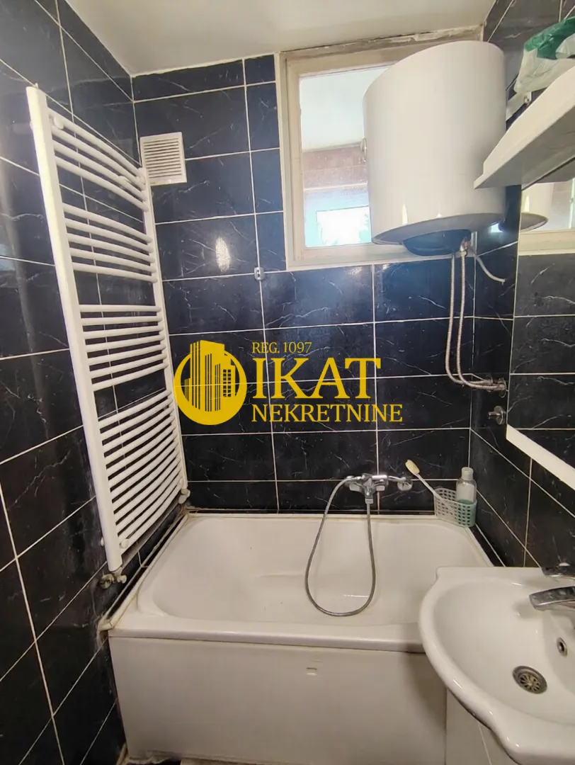 Prodaja, jednosoban stan, 38m², Padinska Skela, Palilula Sve Podlokacije