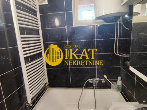 Prodaja, jednosoban stan, 38m², Padinska Skela, Palilula Sve Podlokacije - image 5