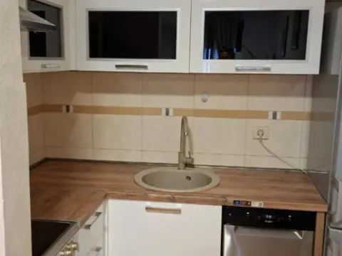 Izdavanje, jednosoban stan, 45m², Preko Morače, Podgorica - image 4