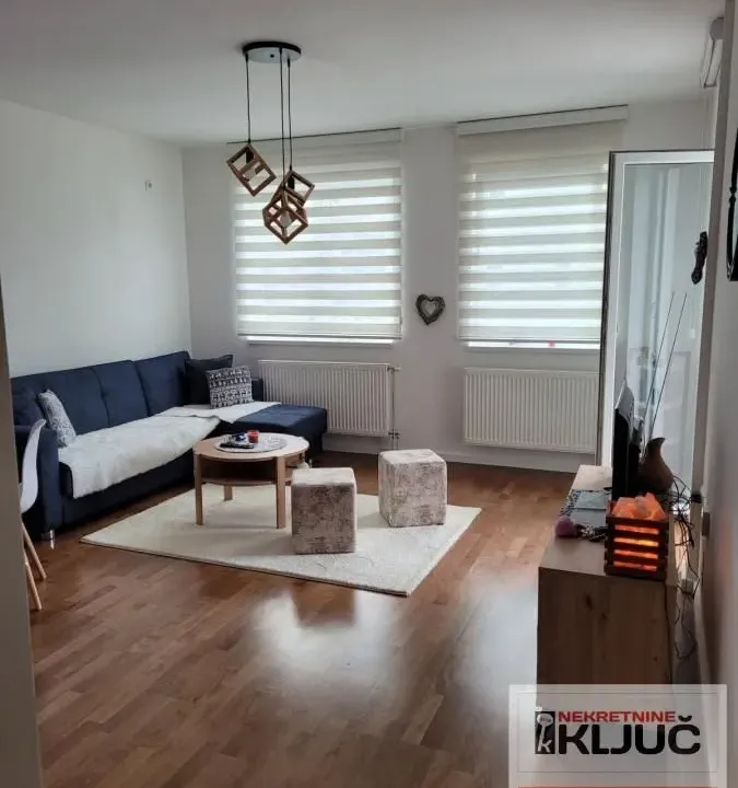 Rent, three bedroom apartment, 71m², Veternik, Novi Sad Sve Podlokacije