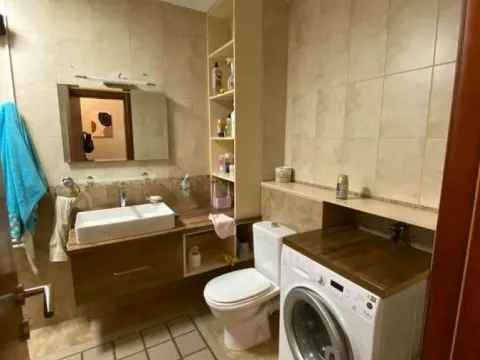 Prodaja, dvosoban stan, 98m², Bečići, Budva - image 11