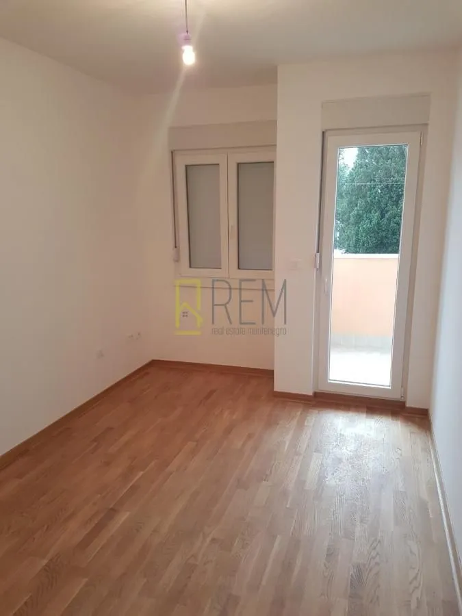 Rent, one bedroom apartment, 43m², City Kej, Podgorica