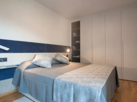 Prodaja, trosoban stan, 84m², Centar, Budva - image 9
