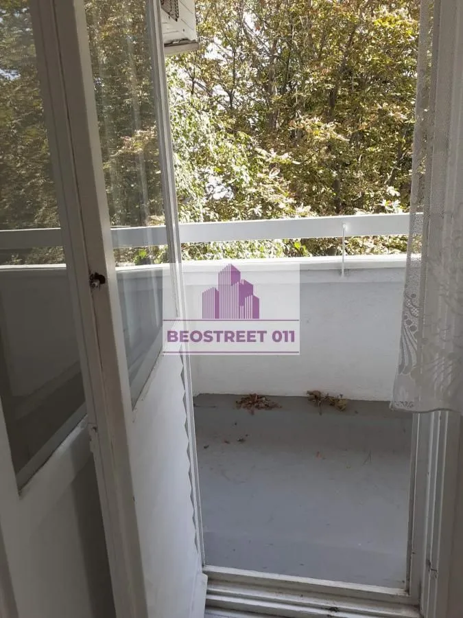 Prodaja, četvorosoban stan, 115m², Čubura, Beograd