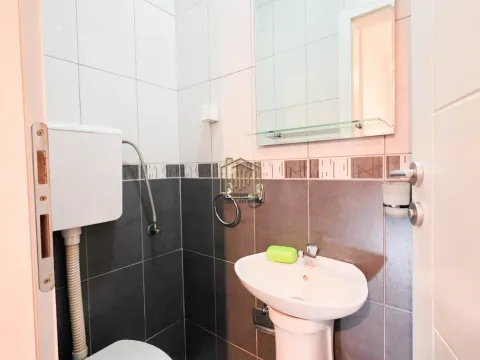 Prodaja, jednosoban stan, 50m², Zabjelo, Podgorica - image 9