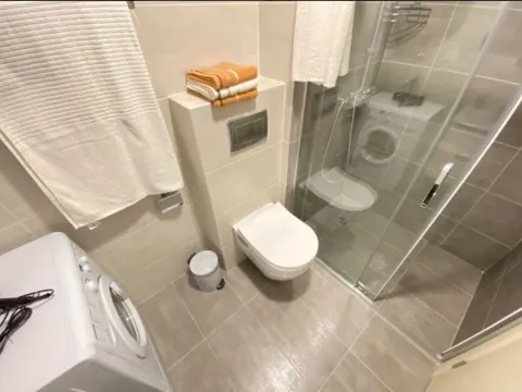 Izdavanje, jednosoban stan, 44m², Budva, Crna Gora - image 9