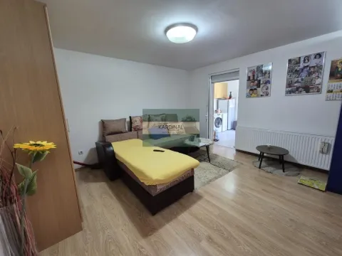 Prodaja, kuća, 181m², Kajsijar, Jagodina - image 20