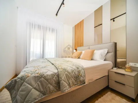Rent, one bedroom apartment, 43m², Podgorica, Crna Gora - image 7