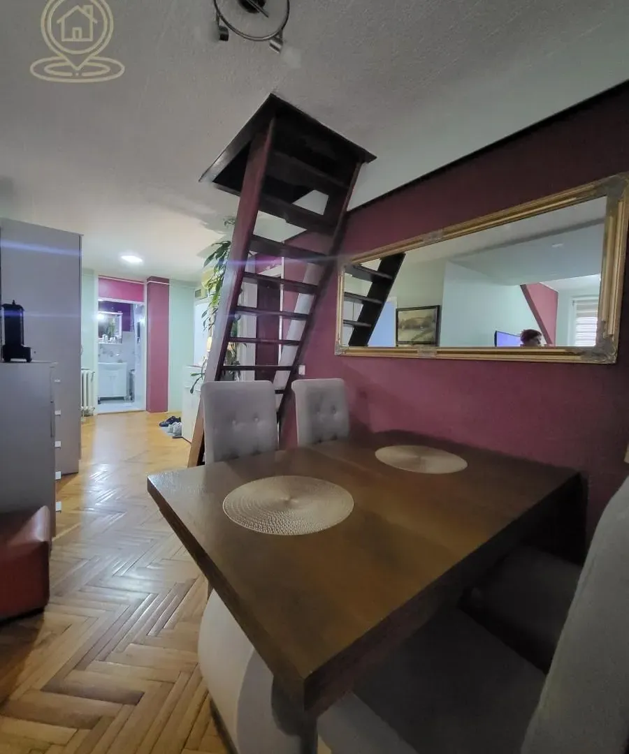 Prodaja, trosoban stan, 80m², Palilula, Niš