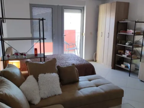 Rent, studio apartment, 39m², Topla, Herceg Novi - image 3