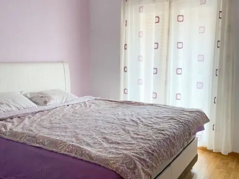 Rent, two bedroom apartment, 74m², City Kvart, Podgorica - image 4