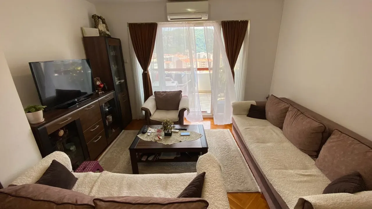 Prodaja, dvosoban stan, 75m², Budva, Crna Gora