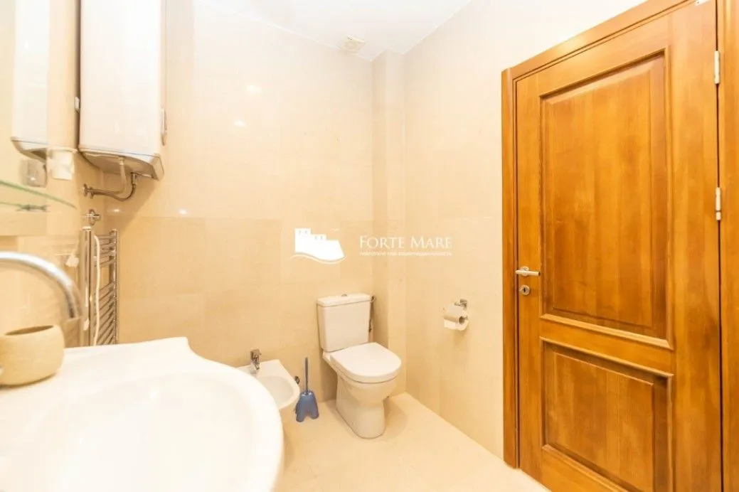 Prodaja, trosoban stan, 101m², Topla, Herceg Novi