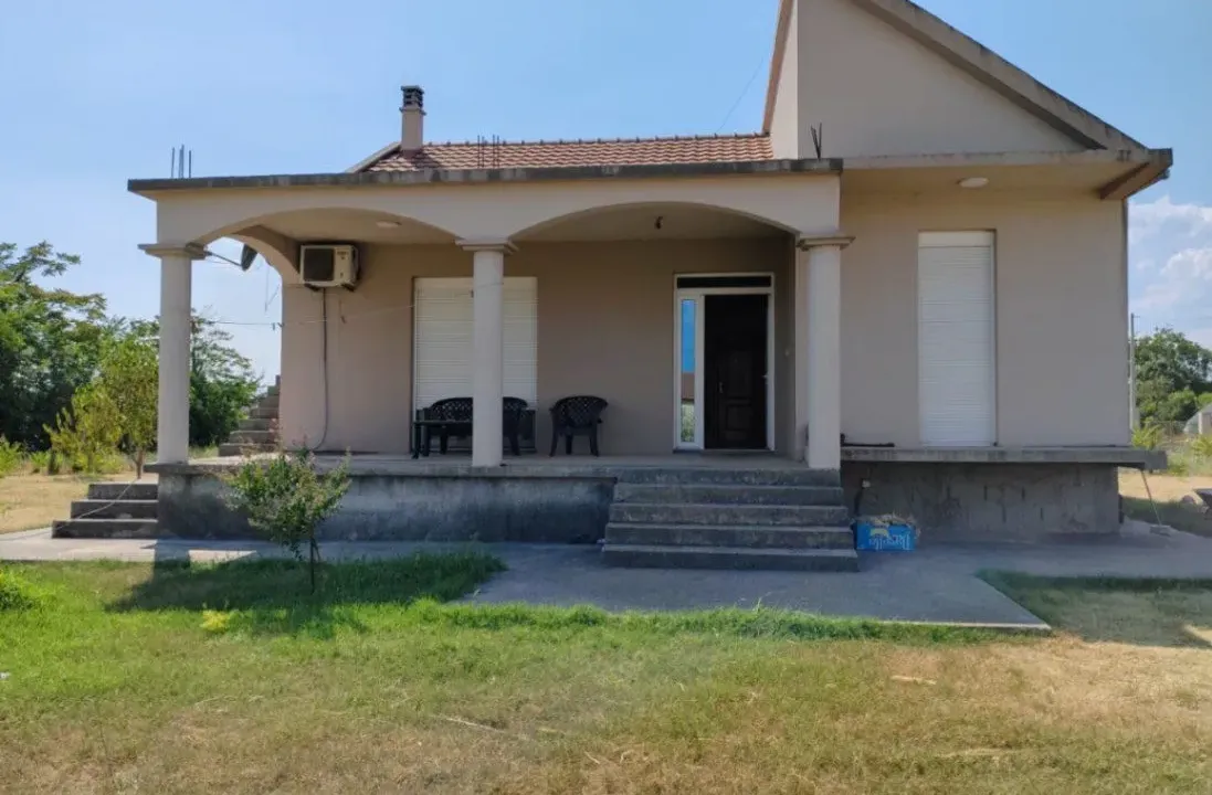 Sale, house, 150m², Zeta, Podgorica