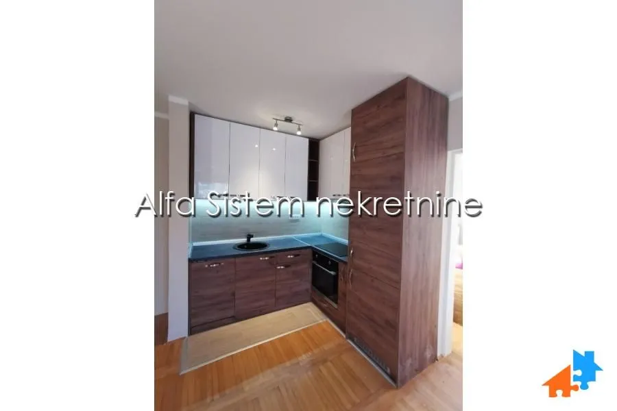 Rent, three bedroom apartment, 67m², Savski Venac, Beograd