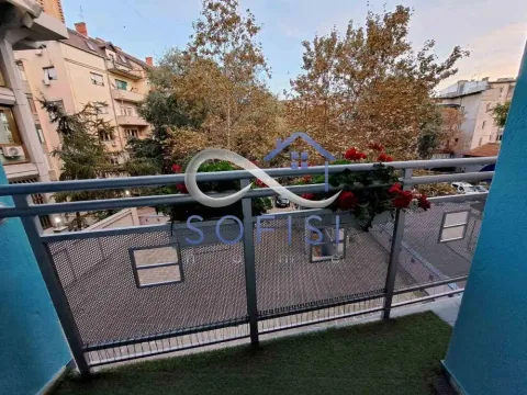 Izdavanje, trosoban stan, 78m², Centar, Novi Sad - image 16