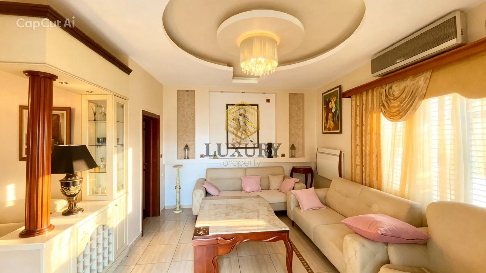 Izdavanje, kuća, 230m², Bečići, Budva