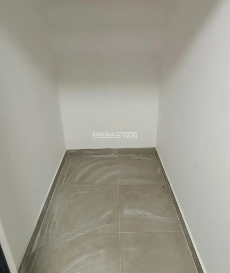 Prodaja, trosoban stan, 90m², Pančevo, Srbija