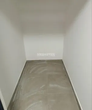 Prodaja, trosoban stan, 90m², Pančevo, Srbija - image 4