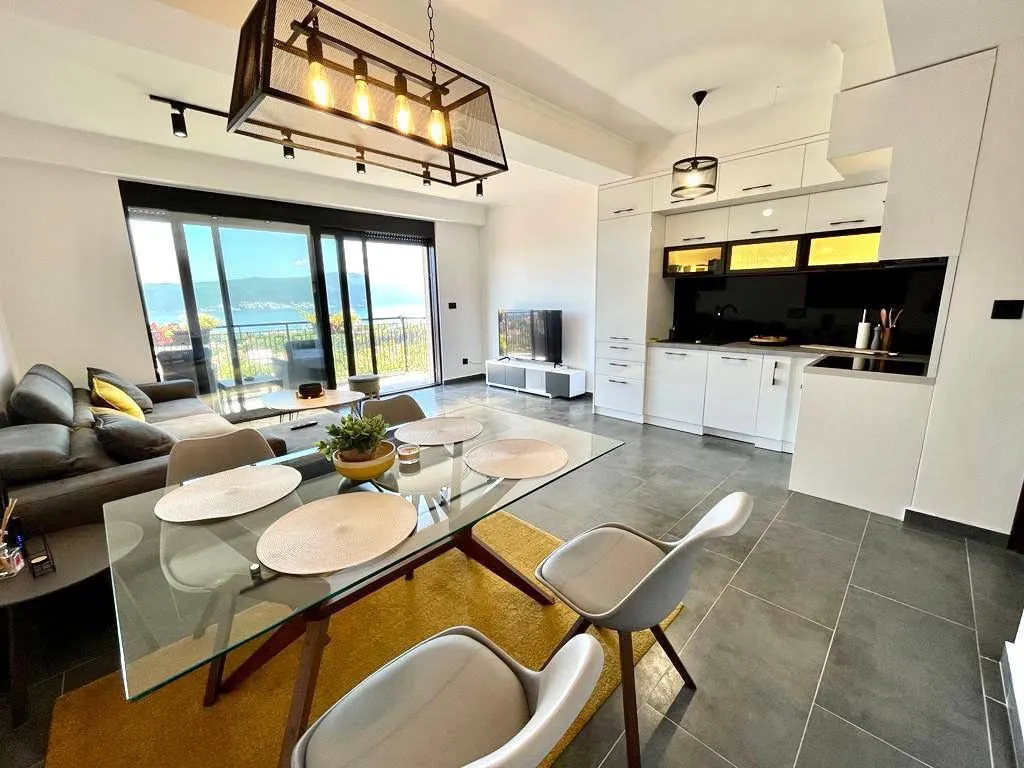 Sale, one bedroom apartment, 50m², Mažina, Tivat