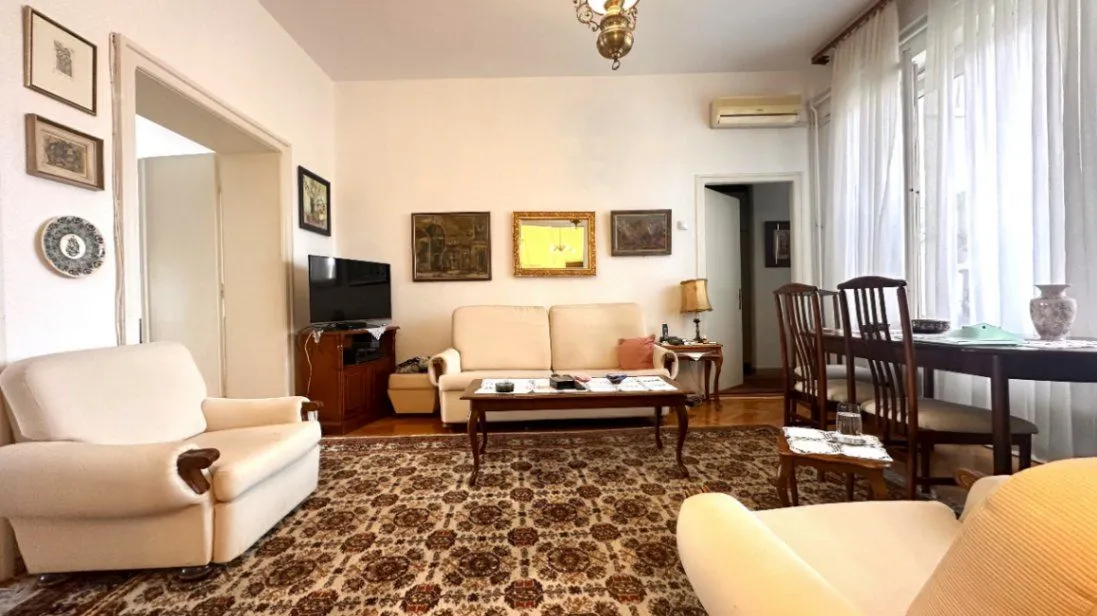 Sale, four bedroom apartment, 115m², Stari Grad, Beograd