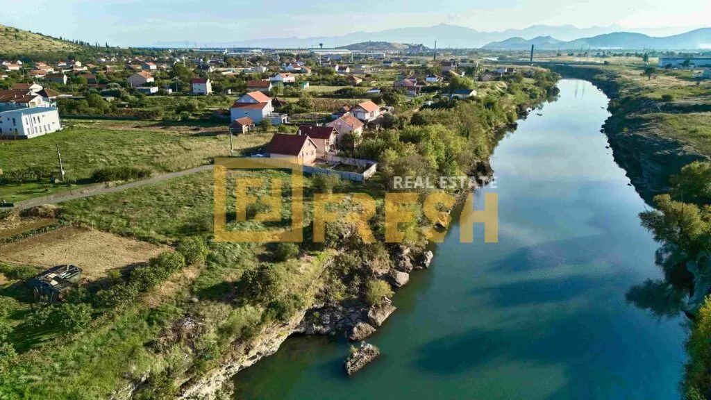 Prodaja, plac, 1200m², Dahna, Podgorica
