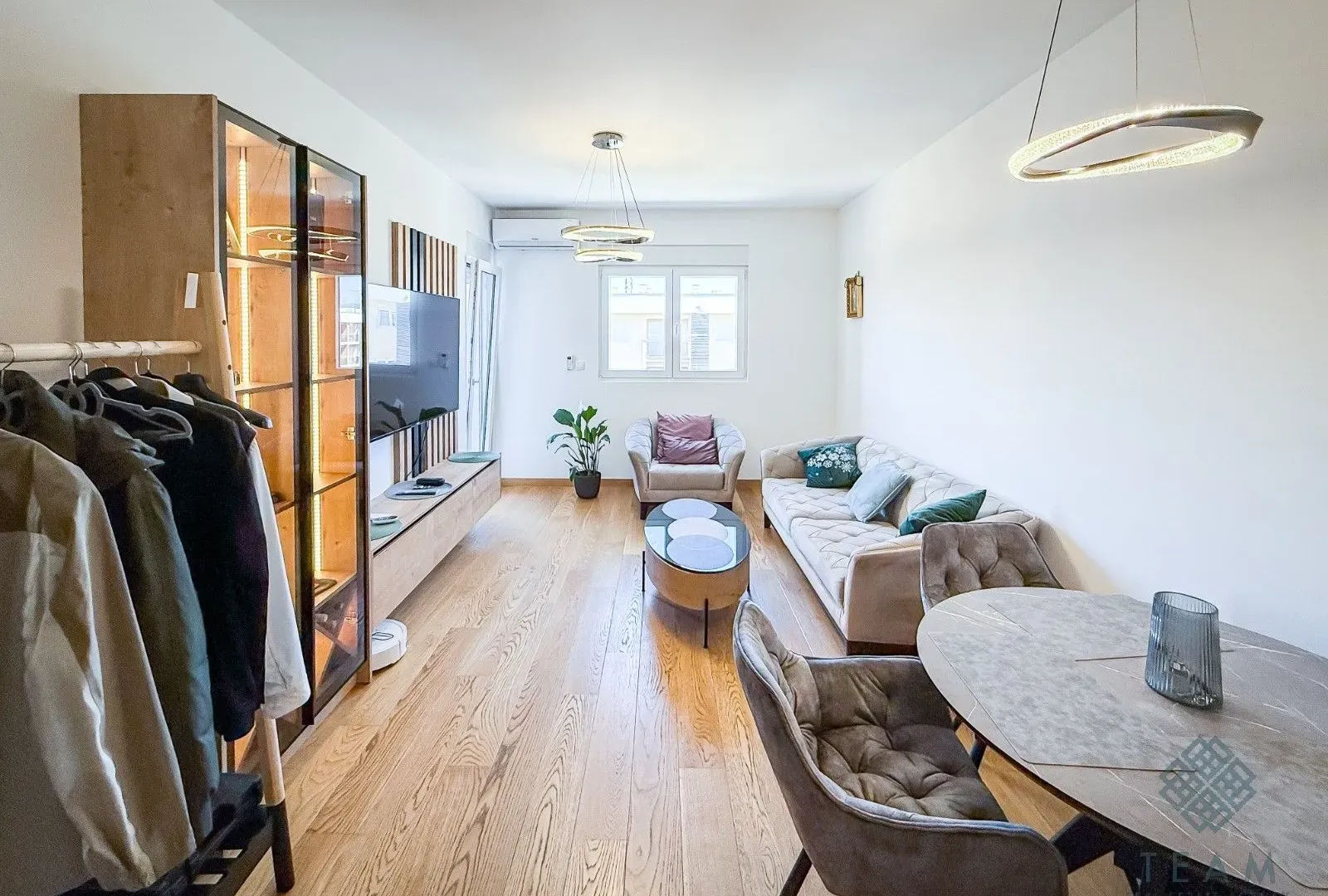 Prodaja, jednosoban stan, 45m², New City, Podgorica