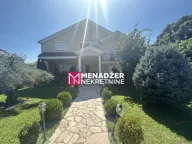 Rent, house, 250m², Donja Gorica, Podgorica - image 1