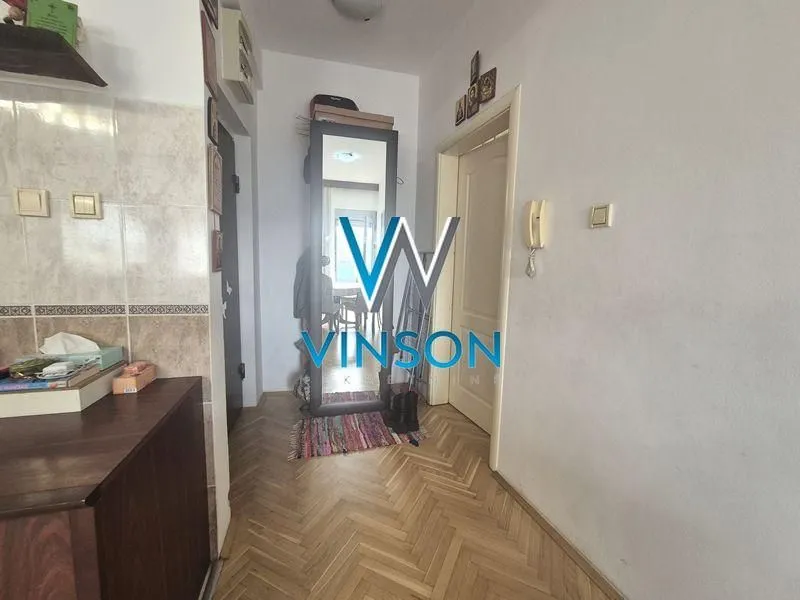 Prodaja, dvosoban stan, 61m², Železnička Stanica, Novi Sad Sve Podlokacije