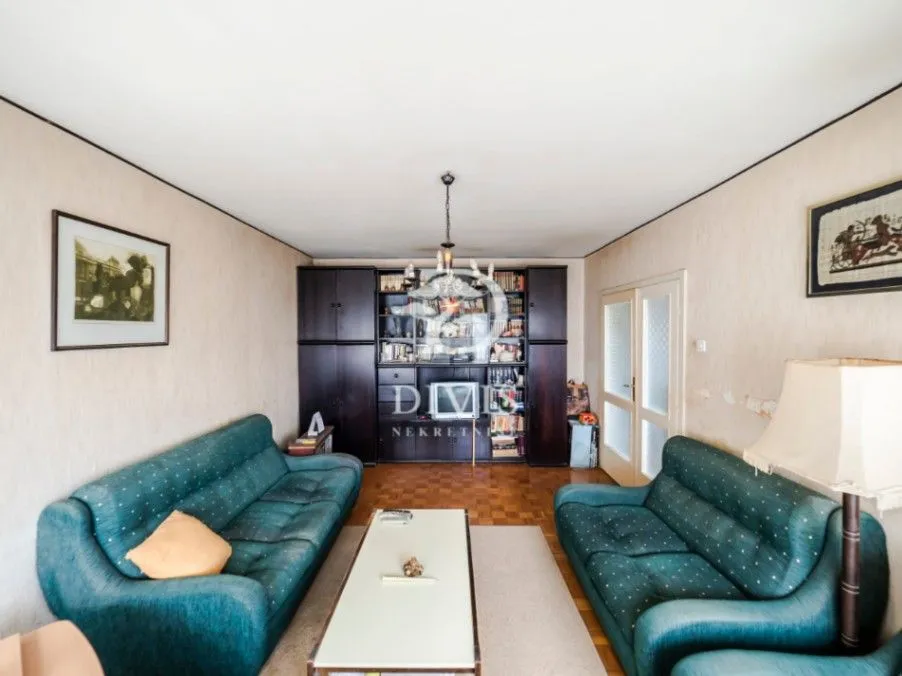 Sale, three bedroom apartment, 92m², Brace Jerković, Voždovac Sve Podlokacije