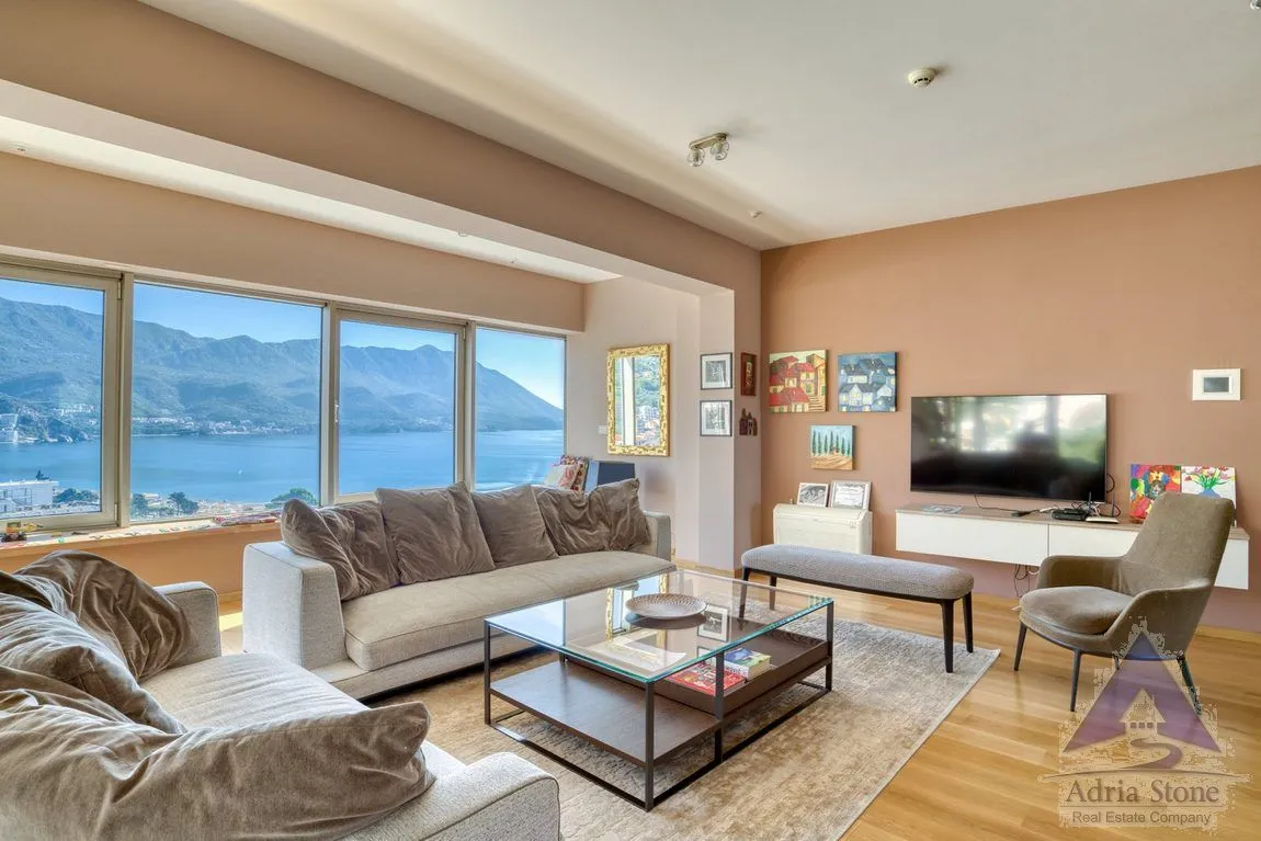 Sale, three bedroom apartment, 167m², Zavala, Budva