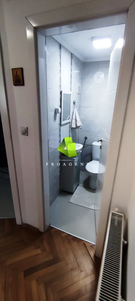 Prodaja, kuća, 280m², Gadžin Han, Srbija