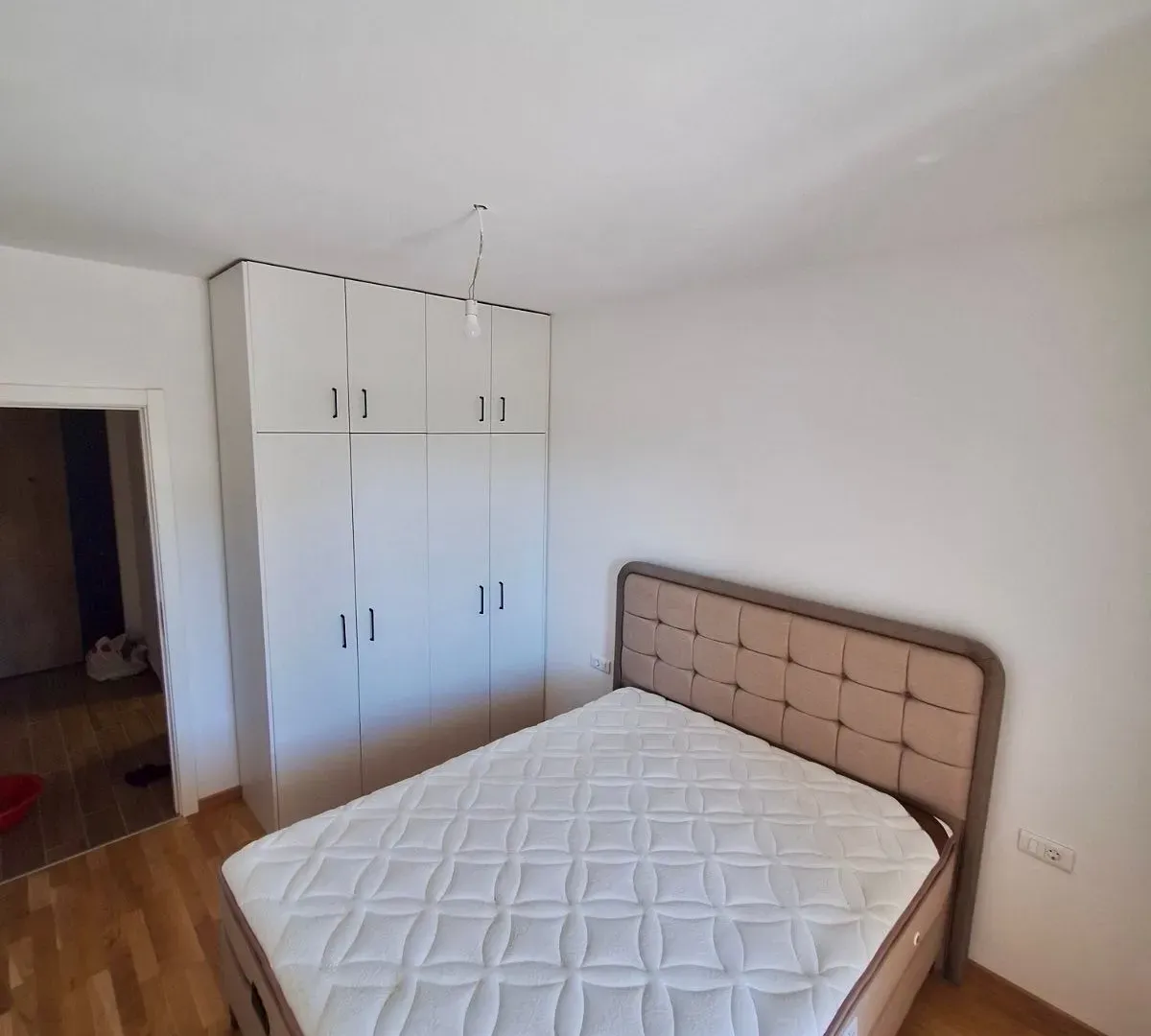 Izdavanje, jednosoban stan, 43m², Ilino, Bar