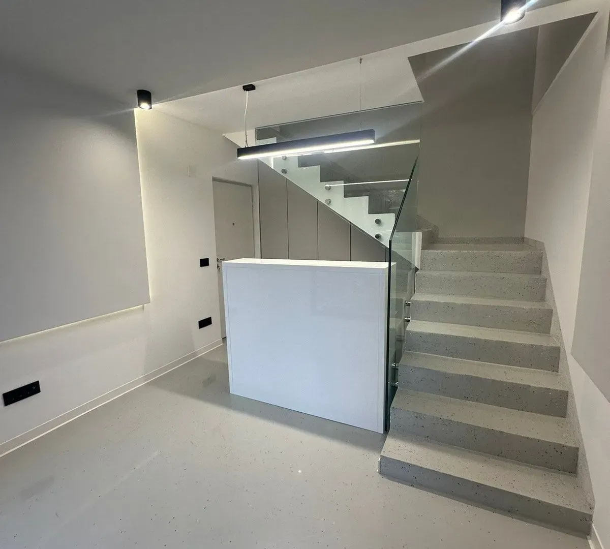 Rent, office space, 160m², Vračar Sve Podlokacije, Beograd
