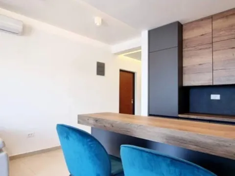 Prodaja, jednosoban stan, 62m², Tivat, Crna Gora - image 11