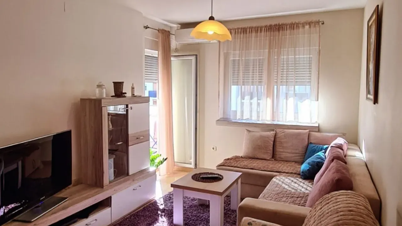 Daily-rent, one bedroom apartment, 51m², City Kvart, Podgorica