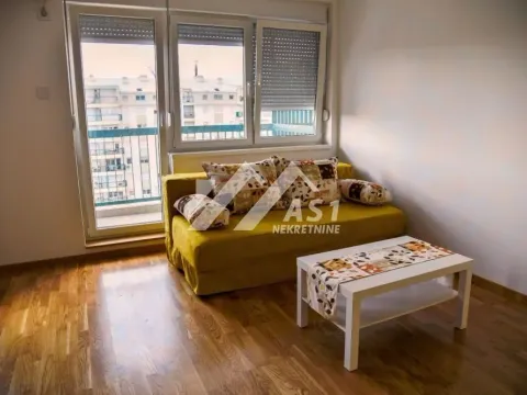 Izdavanje, jednosoban stan, 37m², Jugovićevo, Novi Sad Sve Podlokacije