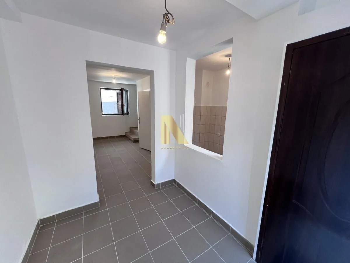 Prodaja, kuća, 66m², Kamenjar, Novi Sad Sve Podlokacije