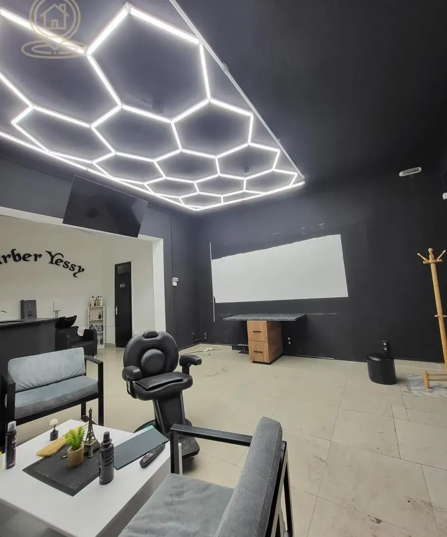 Rent, office space, 45m², Crveni Krst, Niš