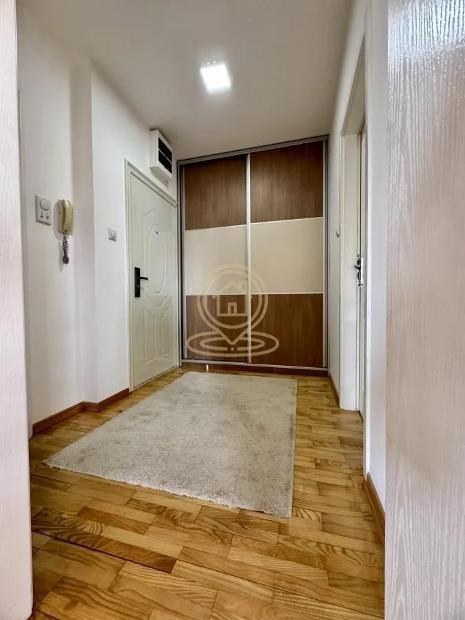 Rent, one bedroom apartment, 52m², Pantelej, Niš