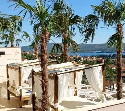 Prodaja, jednosoban stan, 45m², Tivat, Crna Gora - image 13