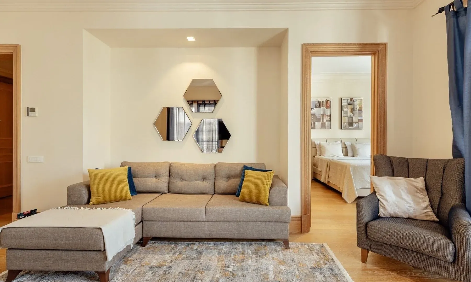 Rent, one bedroom apartment, 67m², Porto Montenegro, Tivat