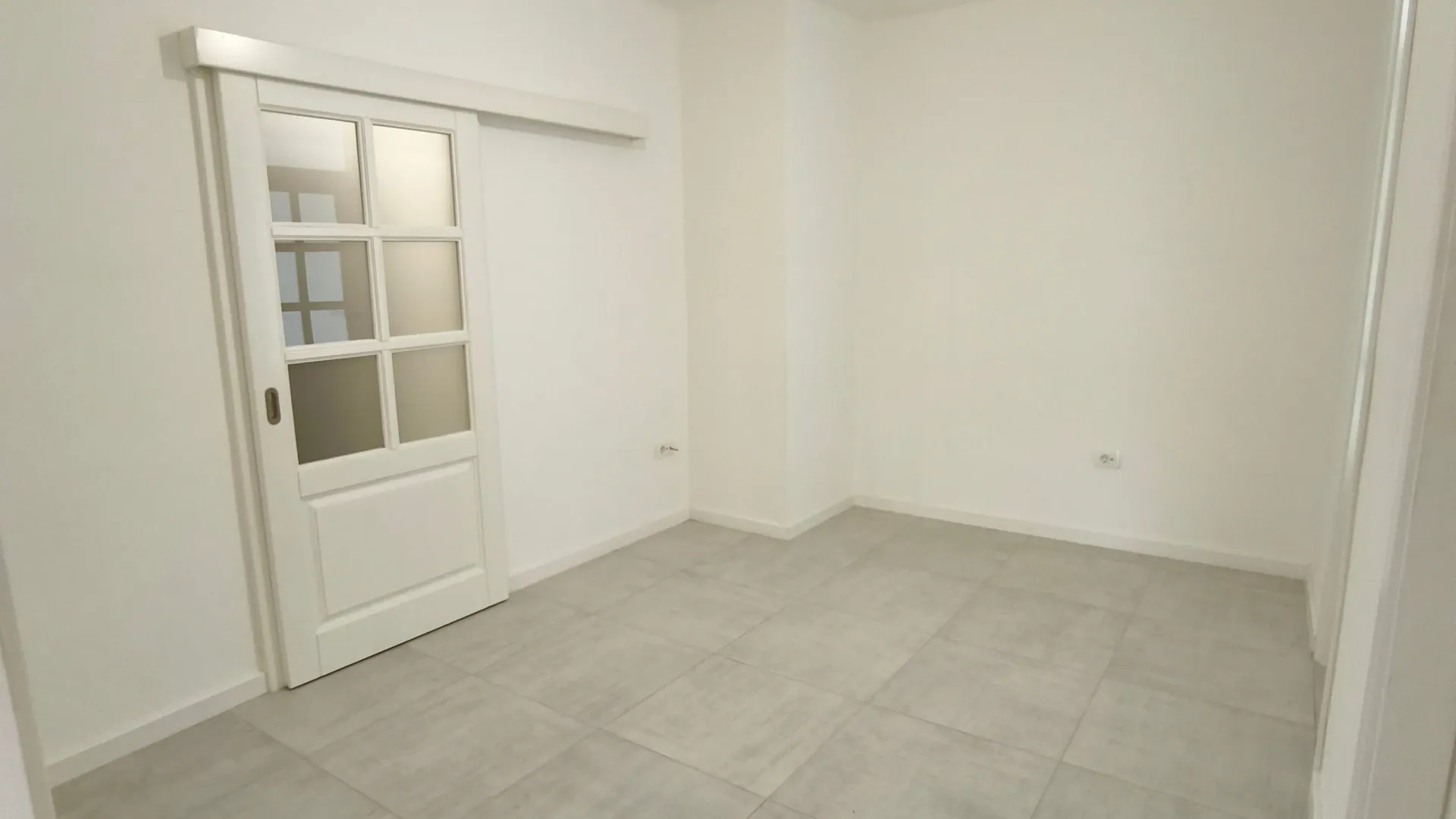 Rent, office space, 50m², Preko Morače, Podgorica