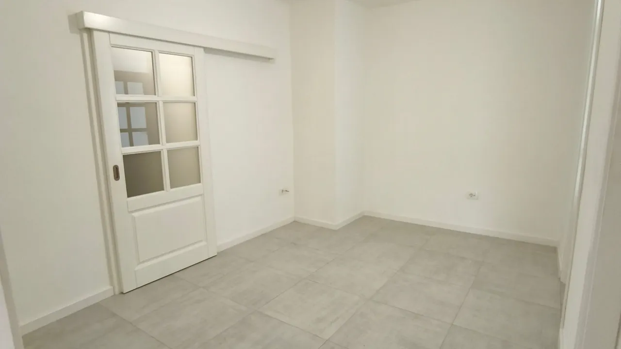 Izdavanje, poslovni prostor, 50m², Preko Morače, Podgorica